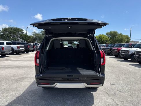 Certified 2025 Ford Expedition Platinum AWD/4WD image 35