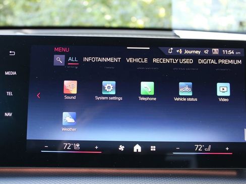 New 2026 BMW X1 M35i image 18