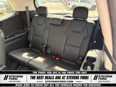 Used 2025 Kia Telluride S FWD image 37