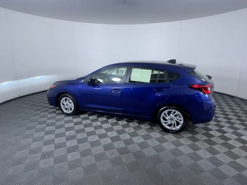 Used 2025 Subaru Impreza 2.0i image 6