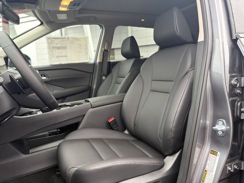 New 2026 Nissan Rogue Dark Armor FWD image 10
