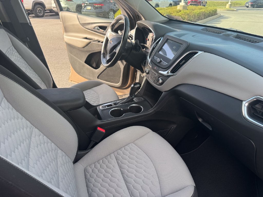 Used 2018 Chevrolet Equinox LT AWD/4WD image 27