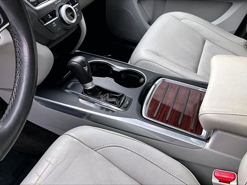 Used 2014 Acura MDX FWD image 16