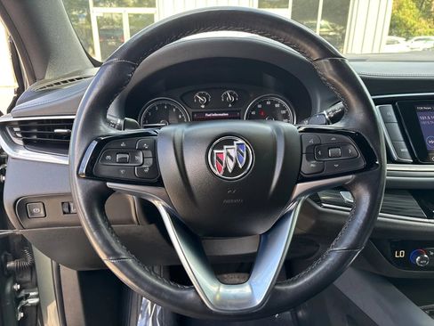 Used 2022 Buick Enclave Essence w/ Experience Buick Package FWD image 18