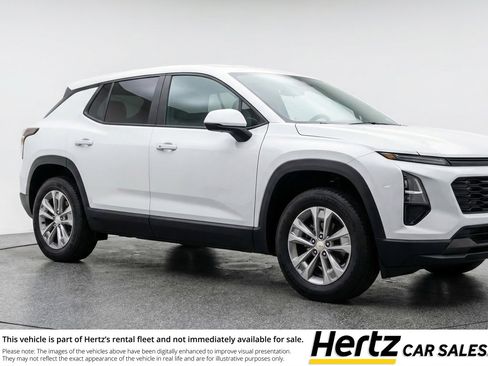 Used 2025 Chevrolet Equinox LT image 1