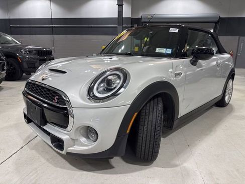 Used 2021 MINI Cooper S w/ Signature Upholstery Package image 3