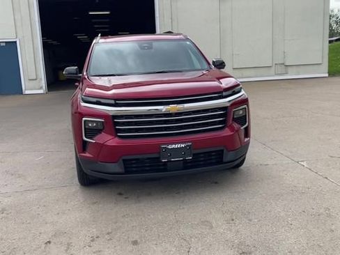 New 2026 Chevrolet Traverse LT AWD/4WD image 3
