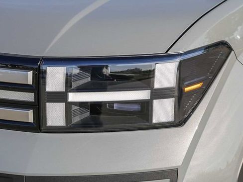 New 2026 Hyundai Santa Fe SE FWD image 8