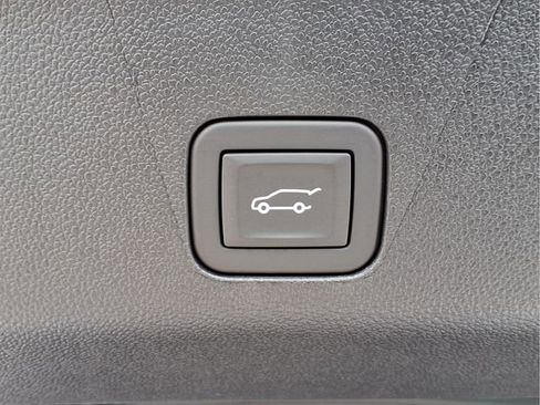 New 2026 Chevrolet Tahoe High Country image 24