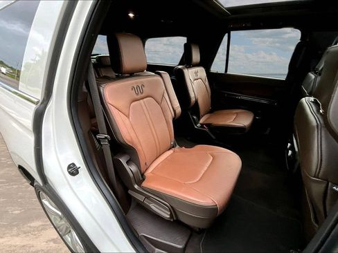 Used 2023 Ford Expedition King Ranch AWD/4WD image 27