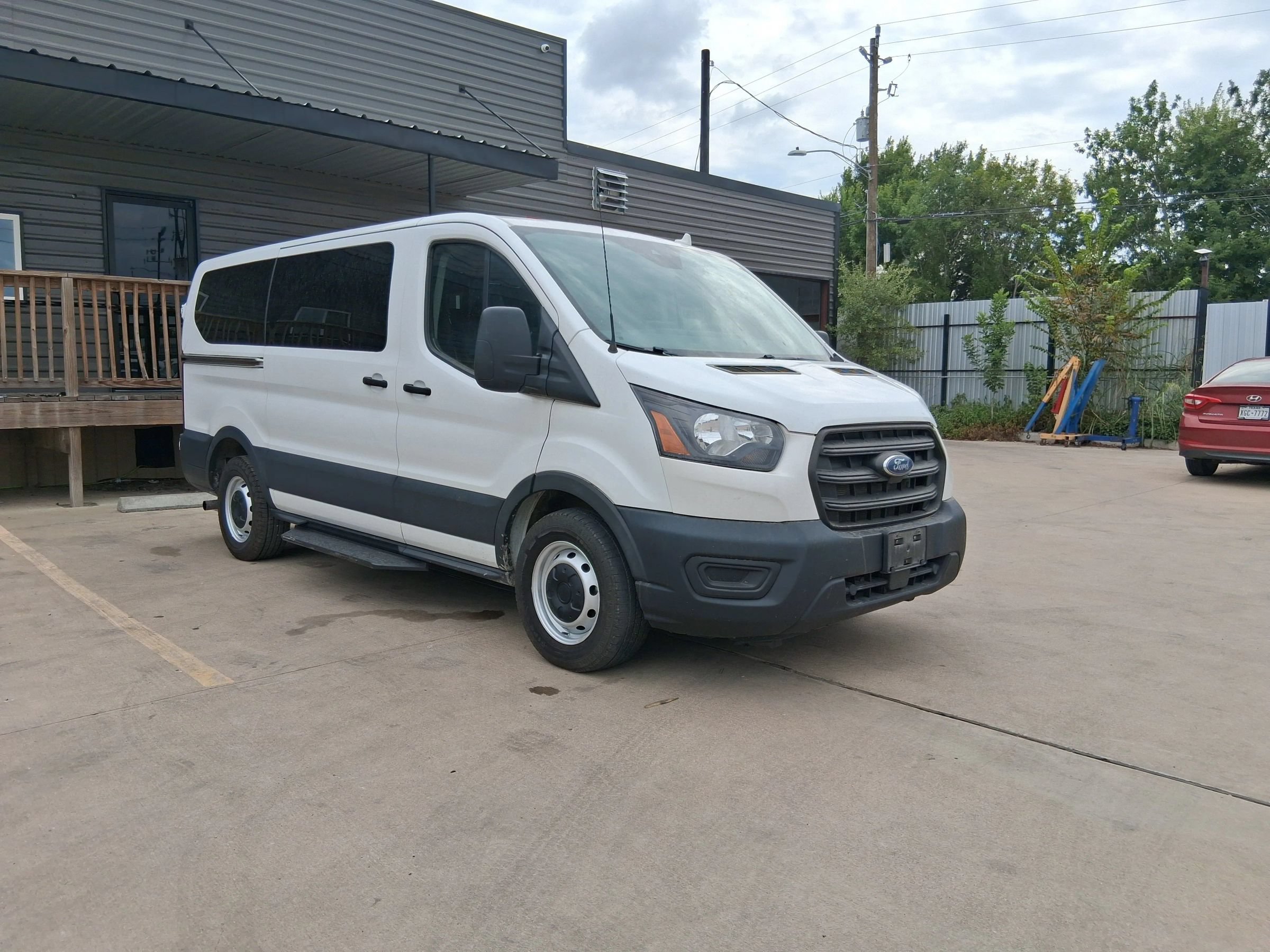 Used 2020 Ford Transit 150 XL RWD image 12