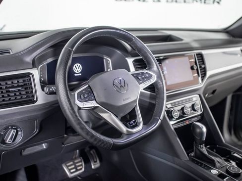Used 2021 Volkswagen Atlas Cross Sport SEL Premium R-Line AWD/4WD image 21