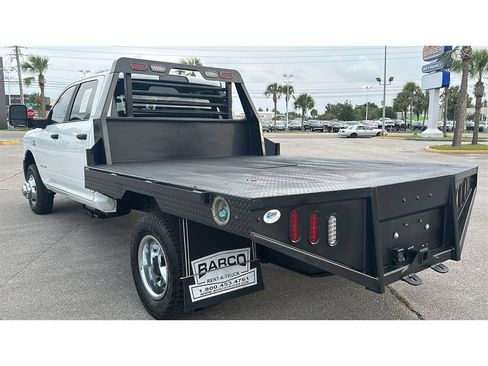 Used 2024 RAM 3500 SLT w/ Quick Order Package 2YG SLT AWD/4WD image 3