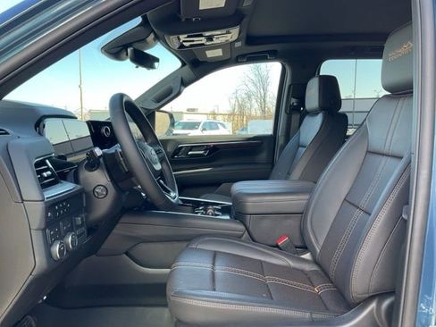 Certified 2026 Chevrolet Suburban High Country w/ Sun And Tow Package AWD/4WD image 2