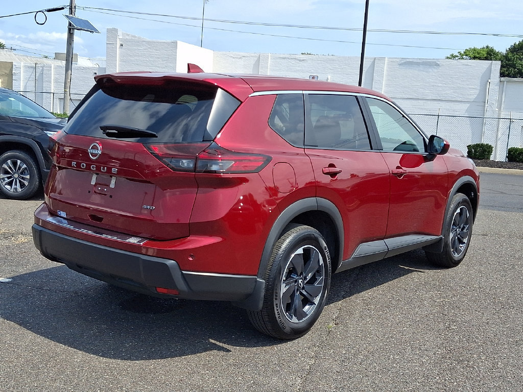 Used 2026 Nissan Rogue SV AWD/4WD image 12