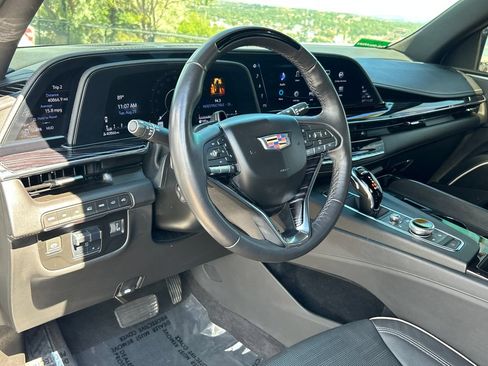 Used 2023 Cadillac Escalade ESV Sport w/ Touring Package AWD/4WD image 8