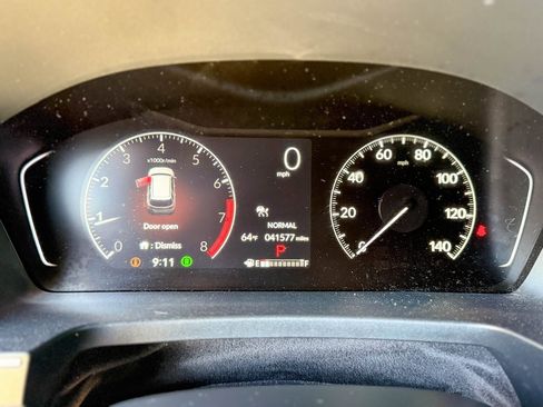 Used 2025 Honda Pilot Sport image 20