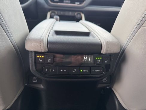 New 2026 Toyota Grand Highlander AWD Hybrid image 19