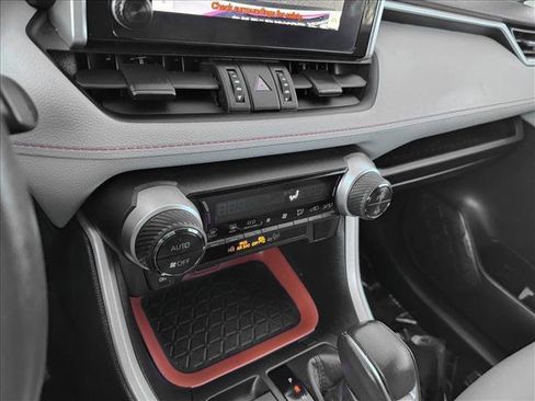 Used 2024 Toyota RAV4 Adventure image 15