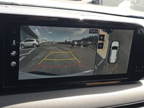 Certified 2023 Hyundai Palisade Limited FWD image 19