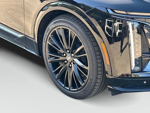 New 2026 Cadillac Lyriq V w/ LPO, Floor Liner Package image 17