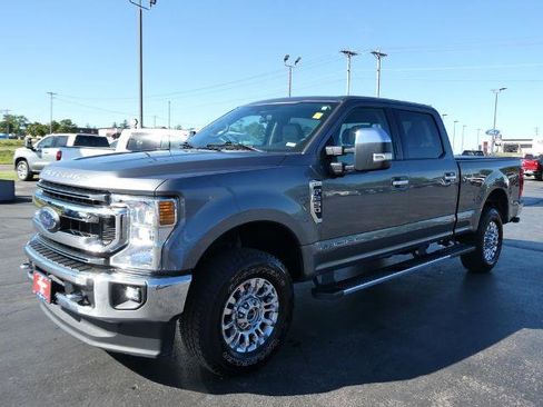 Certified 2021 Ford F250 XLT w/ XLT Premium Package AWD/4WD image 8