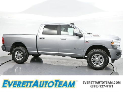 Used 2024 RAM 2500 Laramie w/ Safety Group AWD/4WD image 1