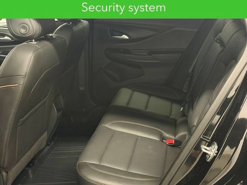 Certified 2025 Buick Envista Avenir FWD image 29