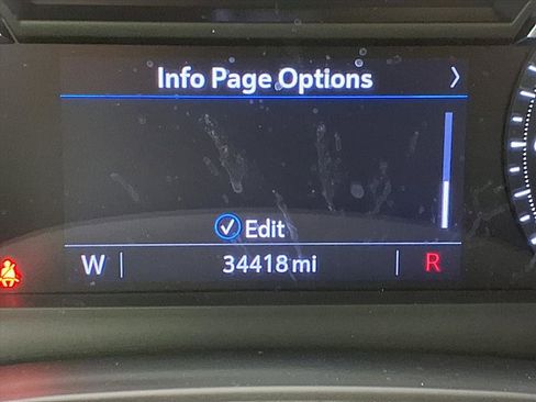 Certified 2022 Cadillac XT6 Premium Luxury image 33