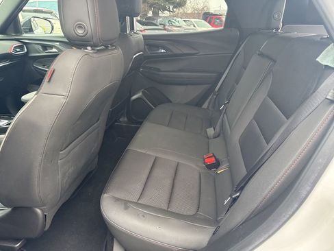 Used 2021 Chevrolet TrailBlazer RS image 39