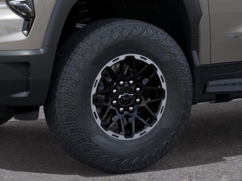 New 2026 Chevrolet Silverado EV Trail Boss image 9