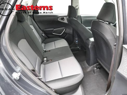 Used 2023 Kia Soul LX w/ LX Technology Package FWD image 21