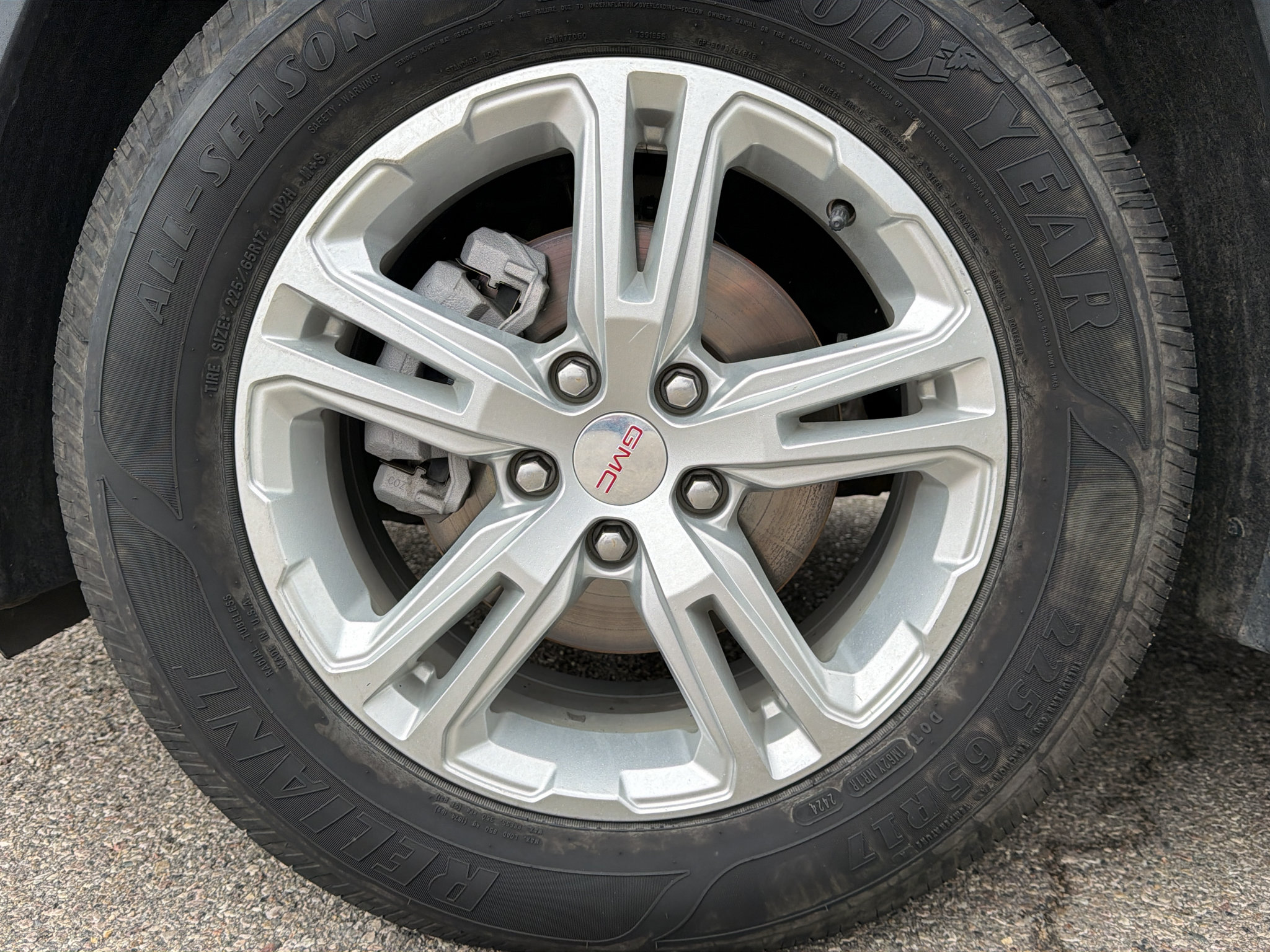 Used 2022 GMC Terrain SLE w/ Driver Convenience Package AWD/4WD image 23