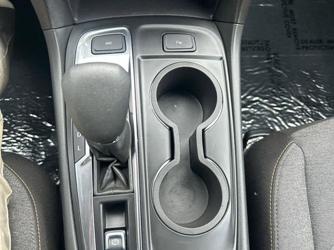 Used 2023 Chevrolet Equinox LT image 20