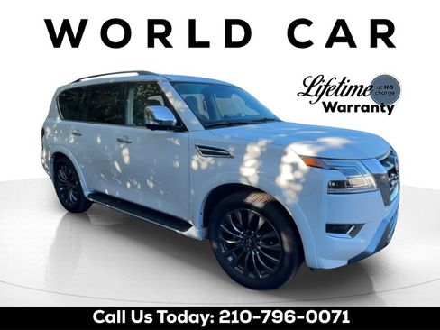 Used 2024 Nissan Armada Platinum w/ Captain's Chairs Package image 4
