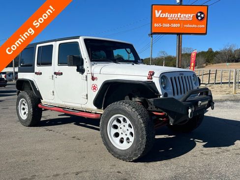 Used 2017 Jeep Wrangler Unlimited Sport image 1