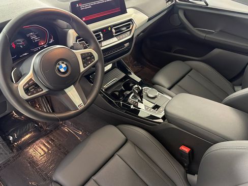 Used 2024 BMW X3 sDrive30i w/ M Sport Package RWD image 4