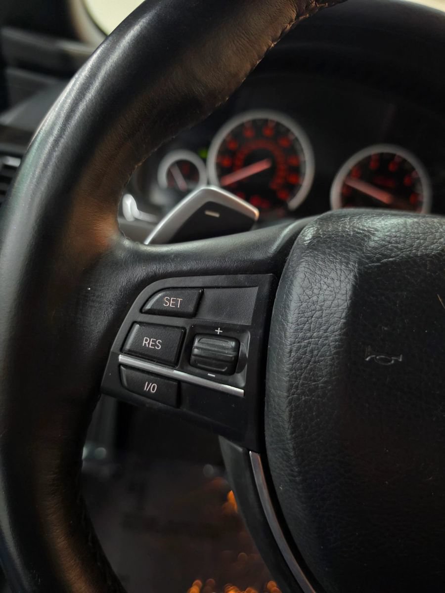 Used 2012 BMW 650i Convertible RWD image 34