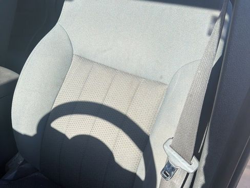 Used 2012 Jeep Liberty Sport image 5