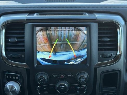 Used 2017 RAM 1500 Sport w/ Comfort Group image 4