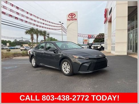 Used 2026 Toyota Camry LE FWD image 1