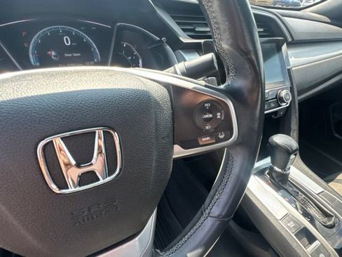 Used 2016 Honda Civic Touring image 21
