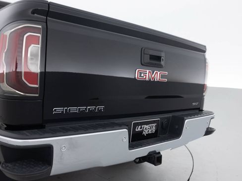 Used 2018 GMC Sierra 1500 SLT AWD/4WD image 17