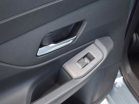 Used 2026 Nissan Sentra SV w/ SV Convenience Package FWD image 40
