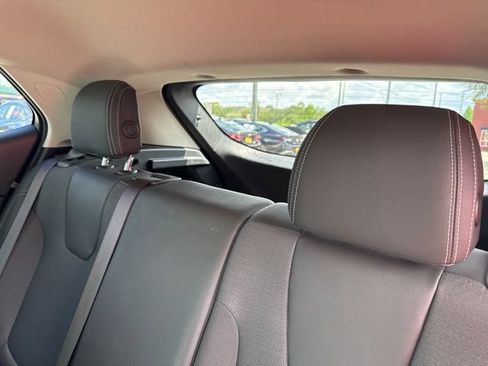 Used 2025 Buick Encore GX Preferred FWD image 21