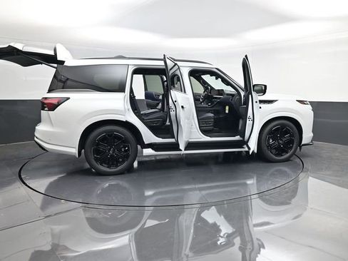 New 2026 INFINITI QX80 4WD w/ Sport Exterior Package image 68