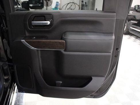 Certified 2022 GMC Sierra 3500 Denali image 30