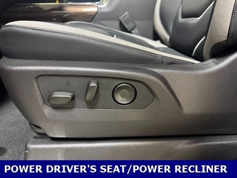 New 2026 Chevrolet Silverado 1500 RST w/ Dark Appearance Package image 16