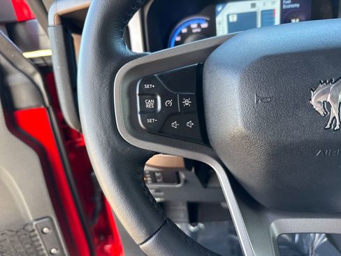 Used 2023 Ford Bronco Outer Banks image 15