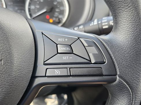 Used 2024 Nissan Kicks S image 23